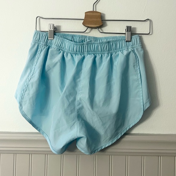 Nike Medium Dri-Fit Tempo Light Blue Women's Athletic Shorts - Picture 3 of 3